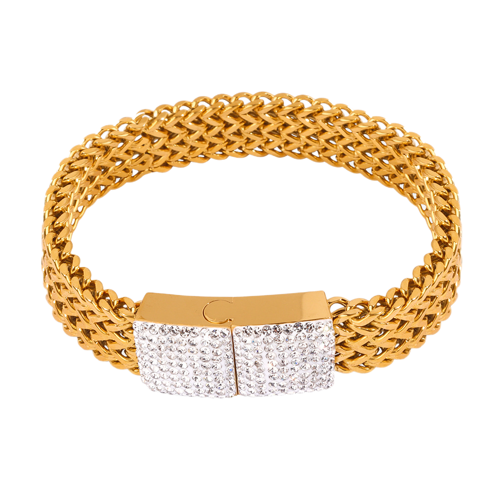 Elegant Gold Bracelet